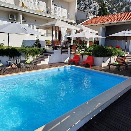 Holiday Home Olive Gradac  Exterior foto