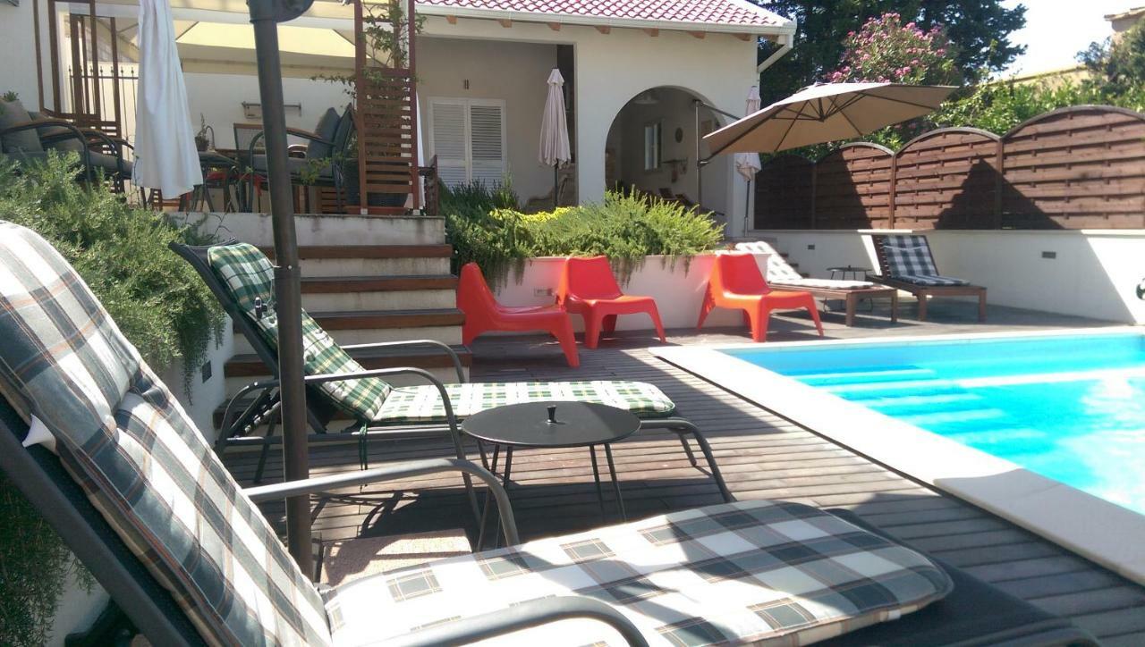 Holiday Home Olive Gradac  Exterior foto